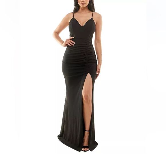 Emerald Sundae Juniors' Ruched Side-Slit Slim Gown new, women’s dress - Picture 1 of 16